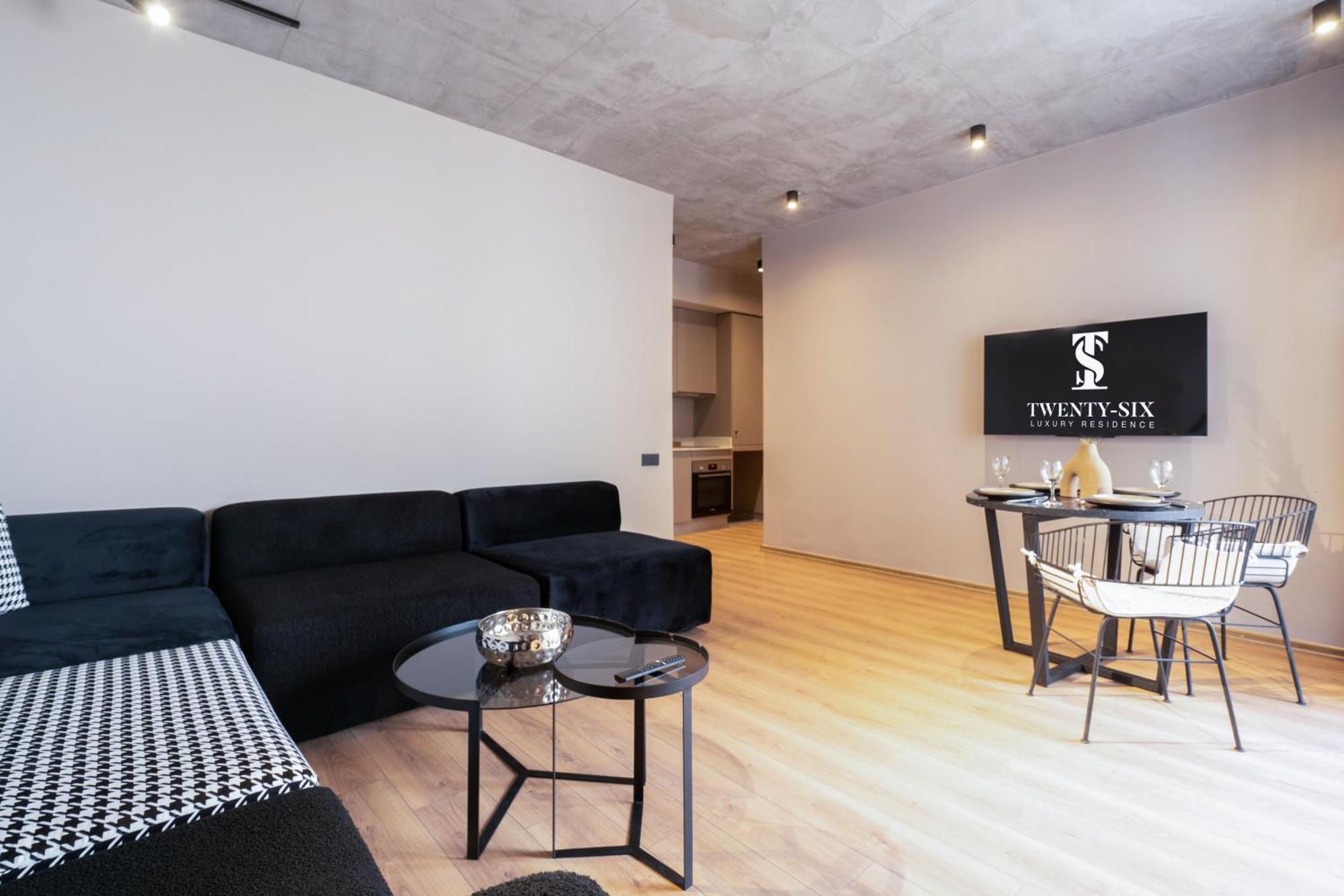 Twenty Six Anfa Luxury Residence By Shortstaycasa-Central-Parking Casablanca Exterior foto